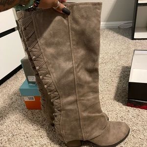 Knee high boots size 8